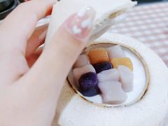 小芋圆椰汁椰子冻-广德记·椰子冻手制甜品(福田总店)