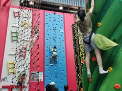 -蒙特利亲子乐园