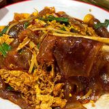 青岛巨好吃的炒鸡，饭点人巨多[流泪]
