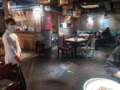 大堂-京味斋·北京烤鸭(华威桥北工大店)