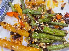 农家小炒-维吾尔餐厅(宜山路店)