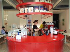 -UNI UNI(环亚凯瑟琳店)