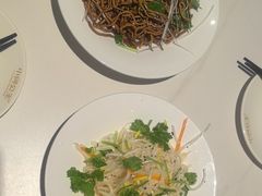 -小河公主秘制烤羊腿(小绿谷店)