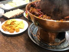 -超越炭火牛蛙火锅鸡(河东店)