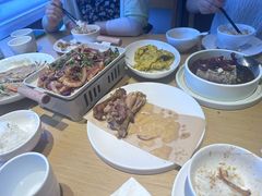 -关东小磨东北菜(上海长风大悦城店)