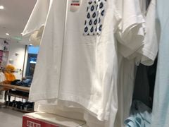 -优衣库(北京万柳华联购物中心店)