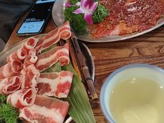 -明洞阿姨·韩式酱蟹烤肉·创意料理(三元桥店)