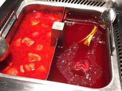 -海底捞火锅鲜切牛肉主题店(长寿路店)