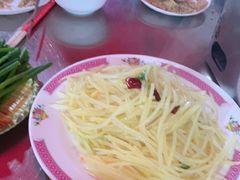 -鲁C·尚小炉·淄博烧烤(市北店)