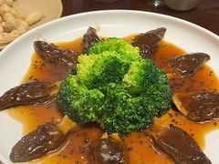 黑松露烩羊肚菌-滇野云南野生菌餐厅(陕西南路店)