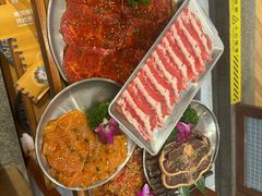 -明洞阿姨·韩式酱蟹烤肉·创意料理(三元桥店)