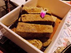鲍汁黑豆腐-酒肆浅葱•烧烤•龙虾•排档(卓悦intown店)