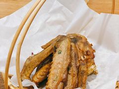 万人迷鸭翅-喜上喜鸡煲翅(吉大店)