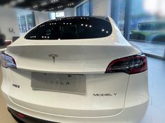 -TESLA 特斯拉(上海太古汇体验店)