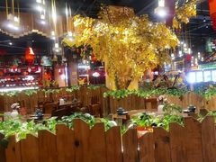 -老滇山寨•云南特色菜•地方菜•民族风情歌舞表演(金碧店)