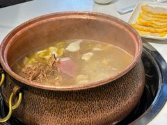 -菌海森林·非遗野生菌火锅(西山区滇池路摩根道店)