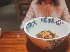 -李犟大爆鳝面·手工蟹黄包(湖滨西湖店)