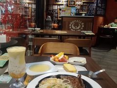 -豪客来牛排(空港华联店)
