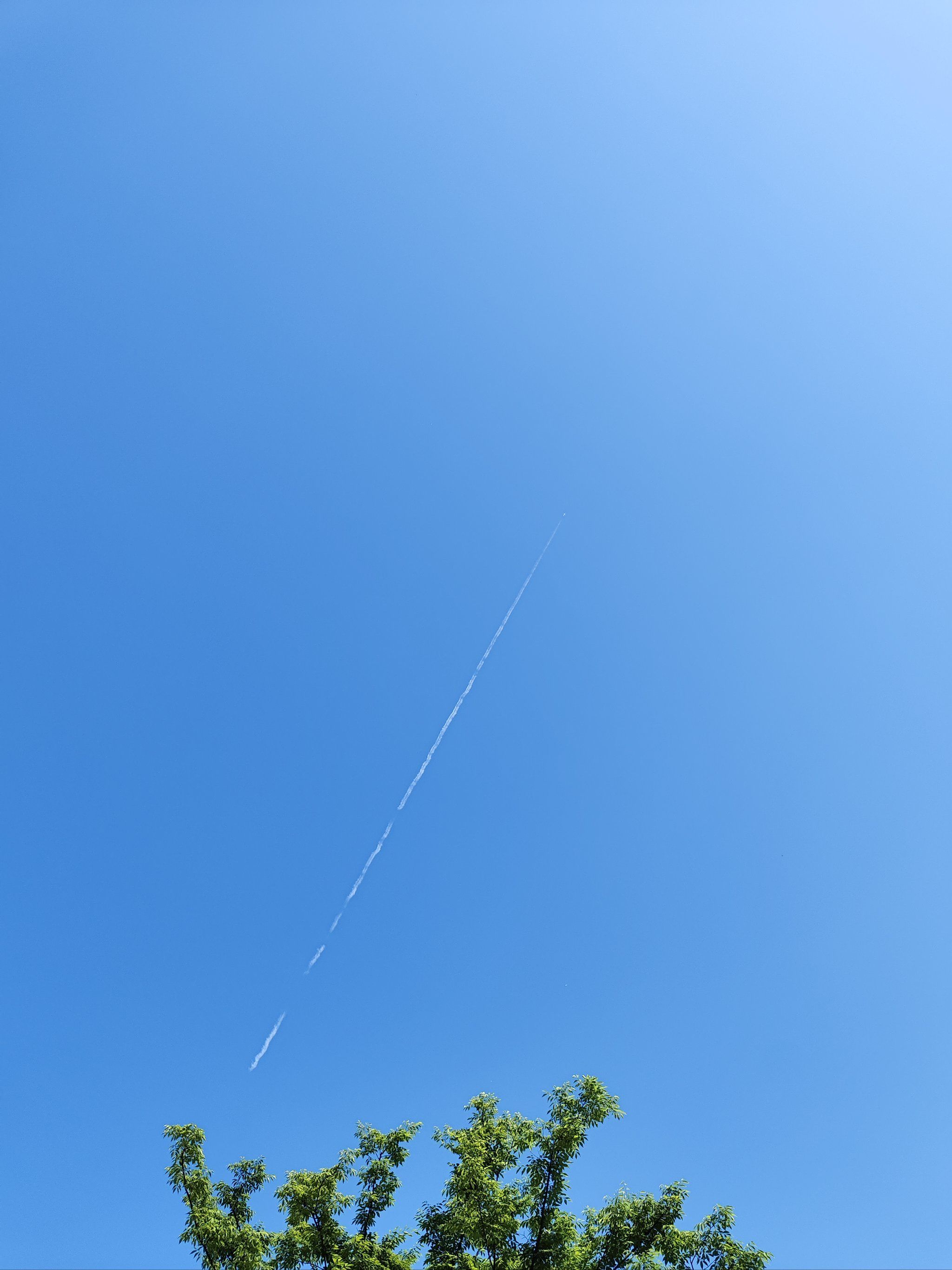 蓝天白云好天气