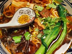 红烧牛肉面-头壹号 大油条·老长沙盖码饭(清河店)