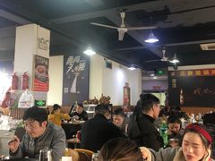 大堂-皖北巫氏三胖地锅鸡(长淮总店)