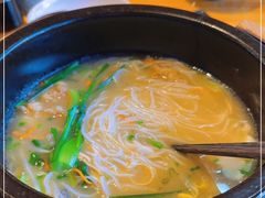 -勺子米线·云南传统小吃市集(四方街店)