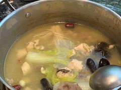 -一席地·本地鸡窝·杭帮鸡火锅(萧山银隆百货店)