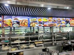 -巩本明鱼屋子