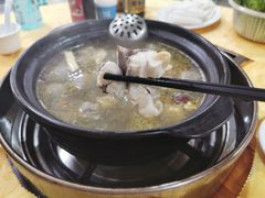 -濠轩阁特色生蚝火锅(水湾路店)