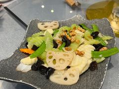 -花溪雨·森林餐厅(石基店)
