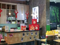 -美联众合动物医院(唯恩分院)