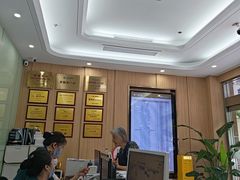 -上海仁爱医院口腔科 · 种植