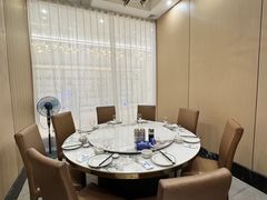 -驻海渔市(置信店)