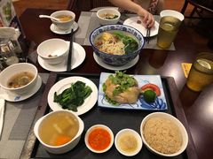 -亚龙湾老厨房·海南家常味