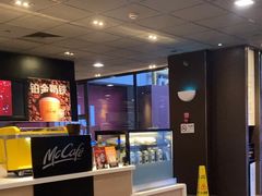 -麦当劳(杭州西湖银泰百货店)