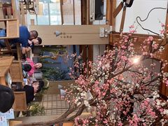 -蜜桃餐厅·伴山(湖滨商业街店)