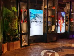 -珠海横琴国家地理探险家中心(创新方)