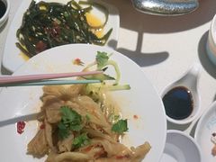 -小鱼小牛·鱼牛干锅·脆鱼火锅(世欧广场店)