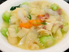 三鲜烩肉皮-新南华大酒店(广中店)