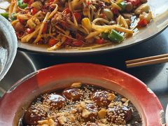 -李子坝梁山鸡(李子坝大鸡哥店)