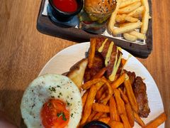 迷你牛肉小汉堡-翠贝卡&Mama Kelly Brunch Coffee(河西店)