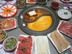 -生活如沸·顺德水牛奶火锅(大学路店)