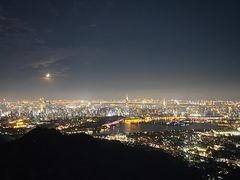 -紫金山山顶公园