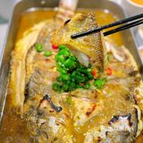 冲🦆，一定要吃的烤鱼来啦[调皮]