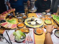 -青瓦炭韩潮烤肉(花园道店)