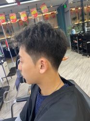 -奈川烫染Salon