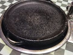 -韩红石板肉(范西路店)