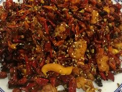 -黄桷树曹家私房菜(江与城店)