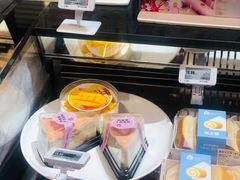 -盒马鲜生(莱蒙都会店)