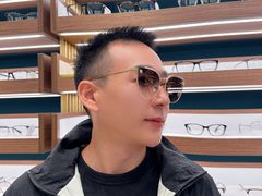 -LensCrafters亮视点(东方新天地店)